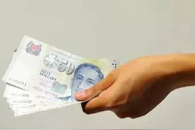 新加坡穷夫妻，为了供养6个孩子，过着怎样的生活？图片