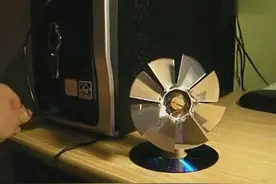手把手教你 用废光碟 做个小风扇图片