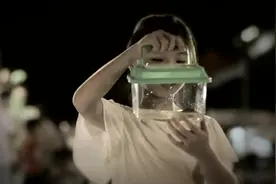 马来西亚华人家庭催人泪下的亲情，看到回家那一幕，我泪崩了图片