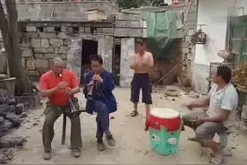 非物质文化遗产唢呐传承人唢呐王精彩独奏图片