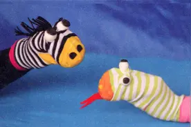 幼儿园玩偶制作：斑马和蛇图片