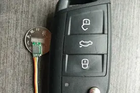 暴力拆解新明锐，只为锁车立即升窗图片