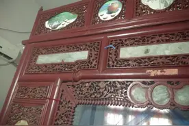 清末百年老床，我太奶奶80年前，用30斤米换来的，都成古董了图片