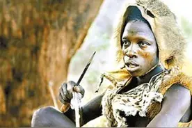 哈扎比部落仍然停留在原始时代！你猜他们的某些习俗有多奇葩！图片