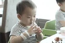 韩国小萌太 民咕咕 宋民国经典动图表情包图片