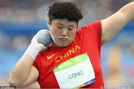 铅球起源于扔炮弹，链球起源于扔锤子图片