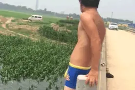 姑娘你昨晚没睡觉吗？图片