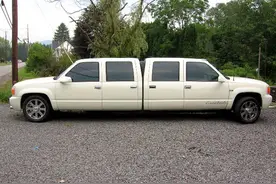 相当雷人的各种古怪汽车图片