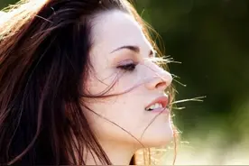 好莱坞十大性感90后女星排行图片