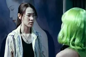 她面相太骨硬，为富豪生3个儿子也没名分，今脸颊凹陷让人瘆得慌视频封面