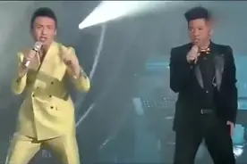 羽泉请来邓超助唱，以为是来搞笑的，等开嗓之后惊艳全场啊