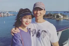 隋棠6个月孕肚终于现形 腿还是那么细