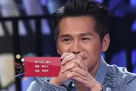 八岁男孩献唱《天之大》，唱哭全场，坦言无法报答妈妈养育之恩！视频封面