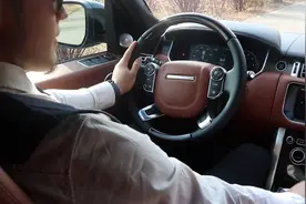 路虎揽胜传世版升级黑白双拼巅峰创世视频封面