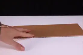 #diy #手工制作 纸板玩具公交车-视频教程（步骤一），开启新的玩具车时代！