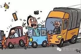 灵山：客车与货车迎面相撞，四人不幸罹难图片