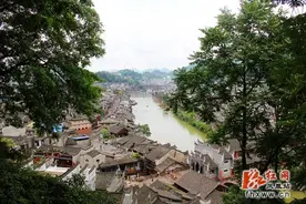 凤凰南华山上美如画图片