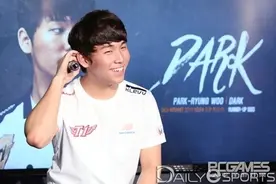 Dark：我觉得每个人族都是TY ZVT非常被动图片