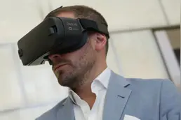 没有VR版没关系！教你用HTC VIVE玩《无人深空》图片