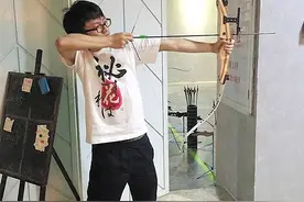 同事忆汪旺：阳光正义的“暖男”图片