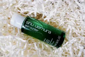 植村秀绝版经典绿茶洁颜油图片