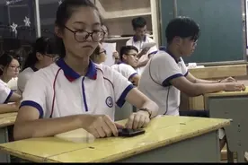 浙江某中学一男一女翻唱“断眉”旧曲 We don't talk anymore