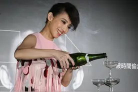 且行且珍惜！戴佩妮出道16年首登小巨蛋 坦承演唱会后大哭图片