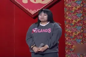 胖女孩现场告白意中人竟失败，声称愿意为喜欢的人改变自己视频封面