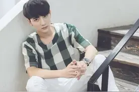 夏季休闲男装搭配 提升颜值凹出型男范图片