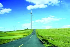 去特色天路赏草原图片