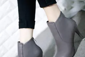 铆钉一脚蹬，轻松好驾驭图片