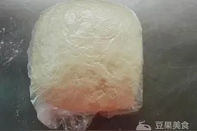 用上一整天，做一碗好吃的家常牛腩面图片