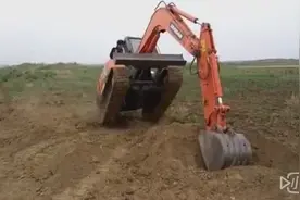 让我们一起摇摆，尽情摇摆！挖机们一起来图片