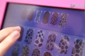 美甲只需1分钟，这样的自助美甲机屌爆了！轻松做美甲图片