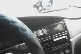 车中经典98年桑塔纳2000，一代人的回忆！视频封面