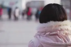 妈妈我好想你,可不可以在爱我一次  一幅画让我泪流满面图片