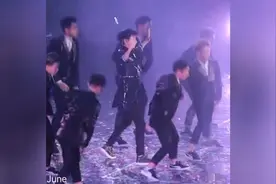 王俊凯热舞，王俊凯自作曲树读，真的长大了！气场十足帅炸了图片