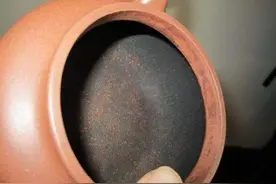 紫砂上的茶垢该如何清洗？图片