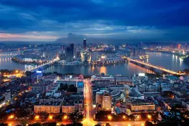 柳州肥牛教你徒手开酒瓶！从此叱咤柳州各大夜场！