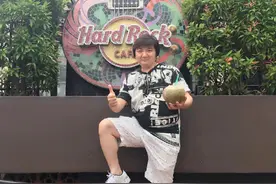 37岁“老鼠爱大米”杨臣刚近照，现已赚了好几亿图片