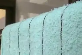 夏天毛巾又黏又臭？别担心，只要用这个废料，毛巾变得香香软软！