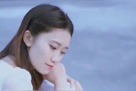 对外经贸大学才女孙彤玥纯美写真走心发布图片