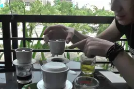越南第一咖啡，江边豪华装修，价格不到十元视频封面