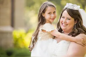 这位母亲用特别的方式，帮女儿上一堂最宝贵的人生课程！图片