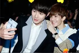 郭敬明绯闻密友陈学冬关注一堆女装微商 微博被盗密码改不回来图片