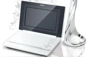 甲友原创 40成本做车载DVD、倒车影像图片