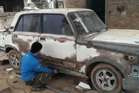 修理工将废弃拉达轿车改成劳斯莱斯，终于圆了多年的豪车梦图片