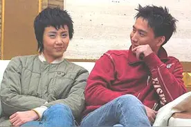 黄磊孙莉酷爱拍家庭背影照，恋爱史简单直接图片