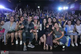 《幸运是我》多地沙龙持续火爆 被赞年度最暖港片图片