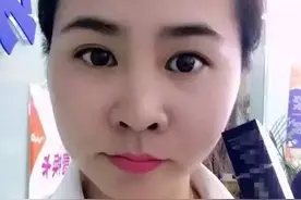 自从那个陌生女人出现后，她要找亲生父母的愿望愈发强烈图片